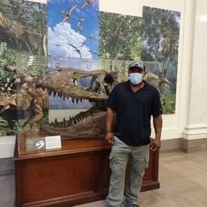 Meet your Posher, Gilberto eloy
